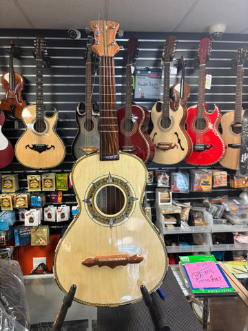 Guitarra de Golpe G1 Red Cedar